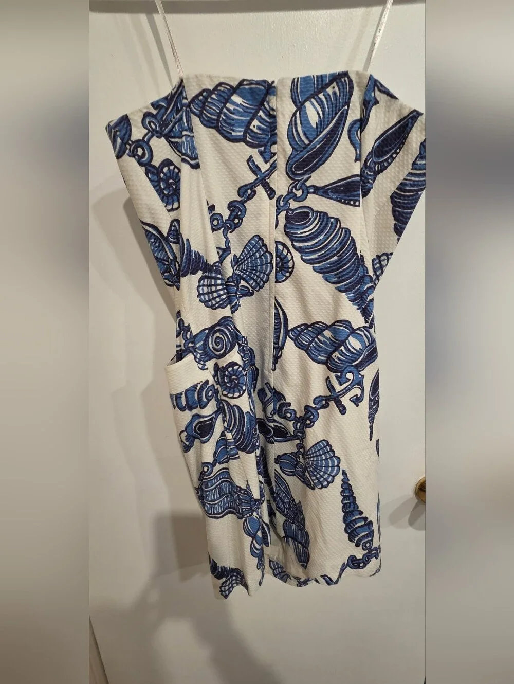 Lilly Pulitzer White Mini Skirt with Blue Shell Print - Picture 2 of 4